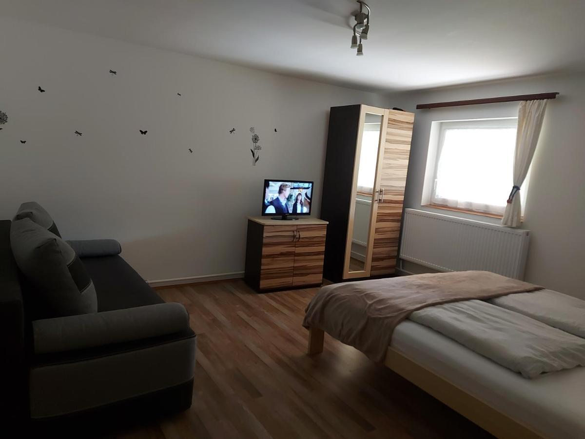 Potyka Apartman Tiszafüred Exterior foto
