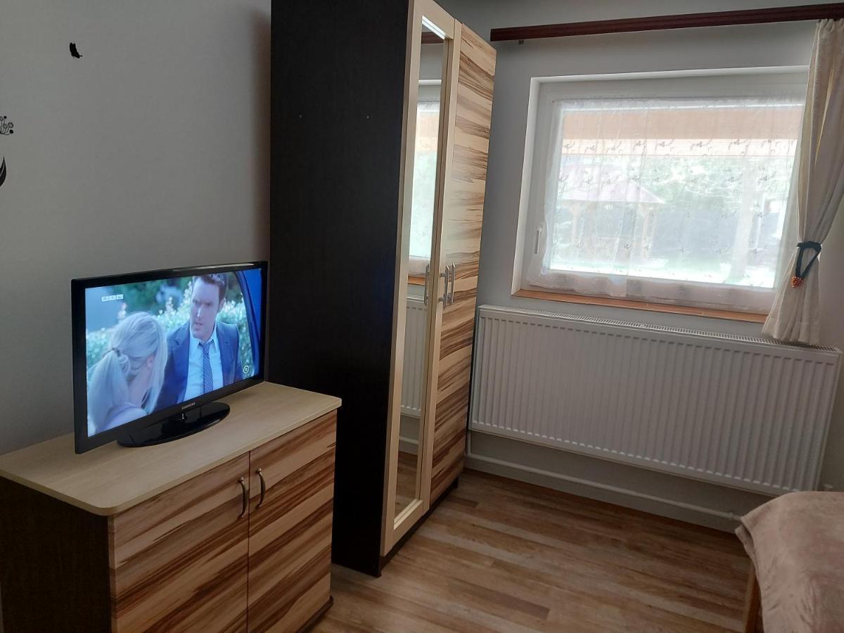 Potyka Apartman Tiszafüred Exterior foto