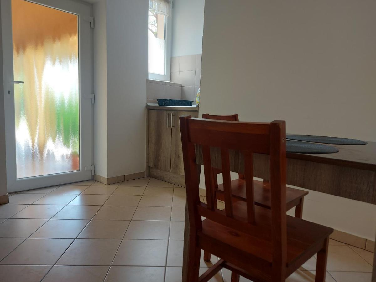 Potyka Apartman Tiszafüred Exterior foto