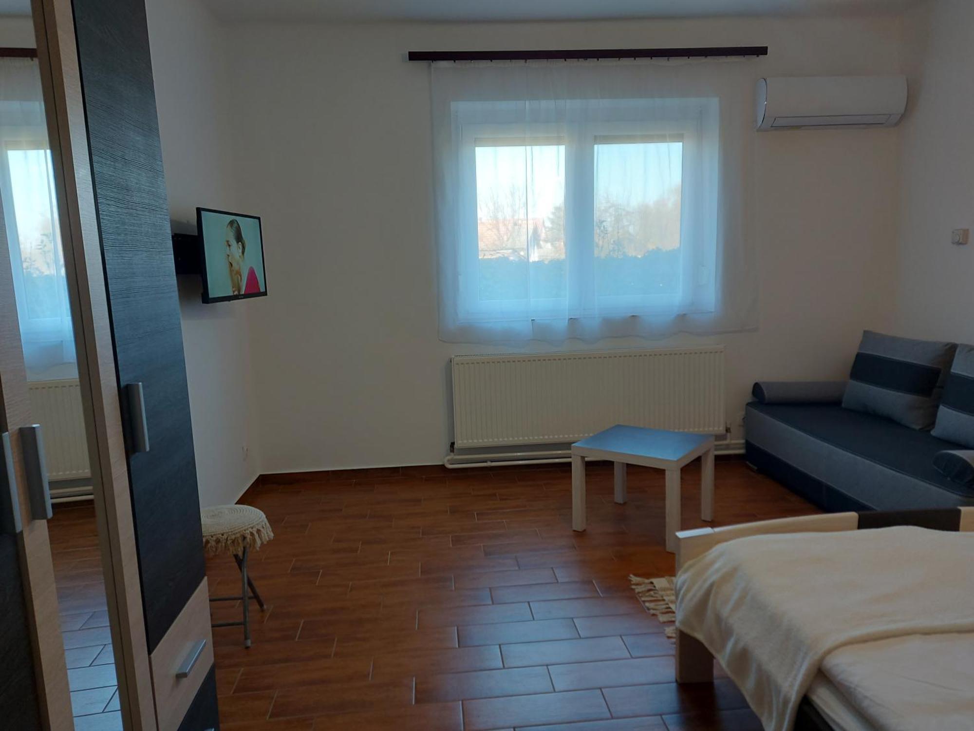 Potyka Apartman Tiszafüred Exterior foto