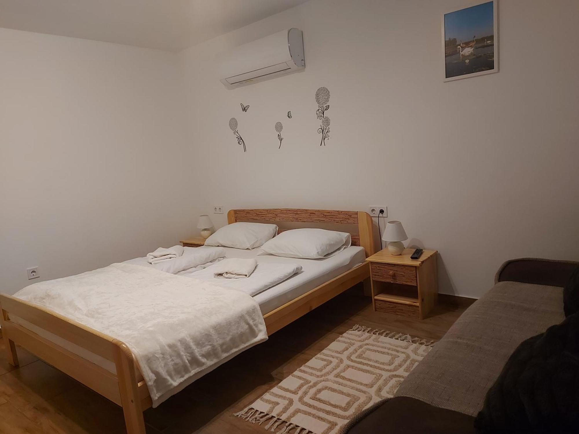Potyka Apartman Tiszafüred Exterior foto