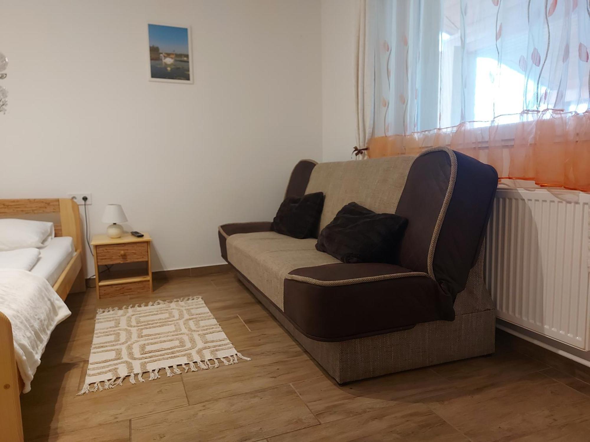 Potyka Apartman Tiszafüred Exterior foto